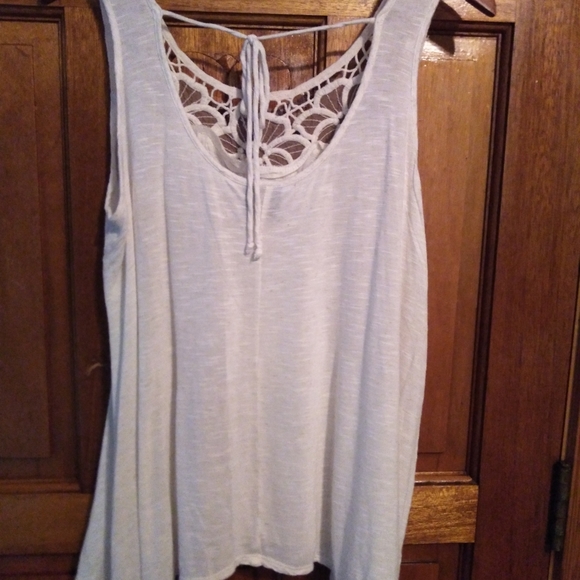 |WALLPAPHER| Tank Size Large - Picture 4 of 7